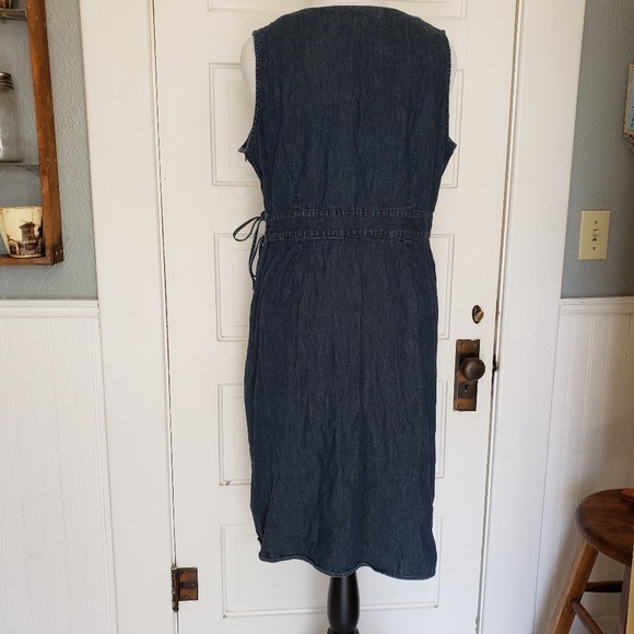 Old Navy denim maternity dress - Picture 2 of 4
